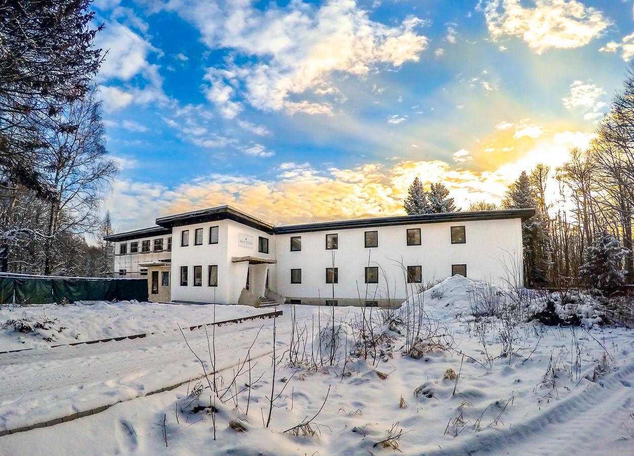 Das Tann Rooms & Wine Thale Eksteriør bilde